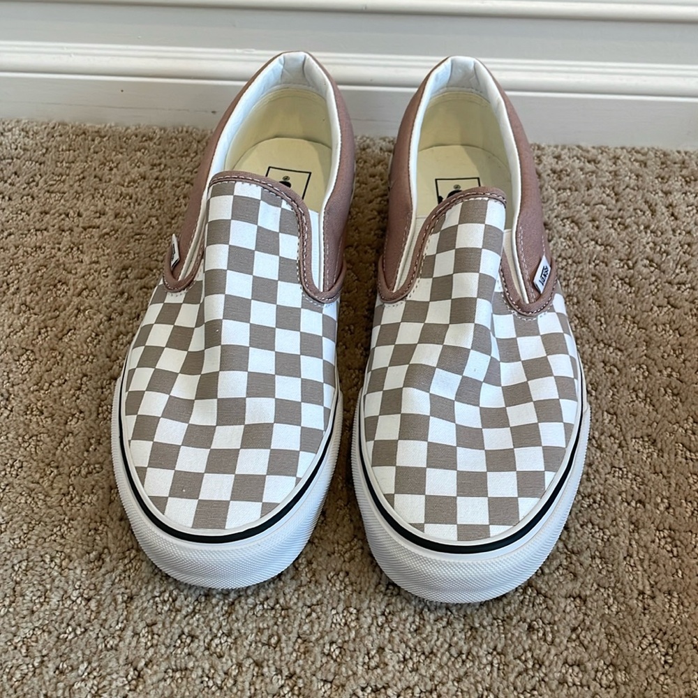 Vans Classic Checkered Slip-On’s in Etherea Men’s size 9.5/Womens 11